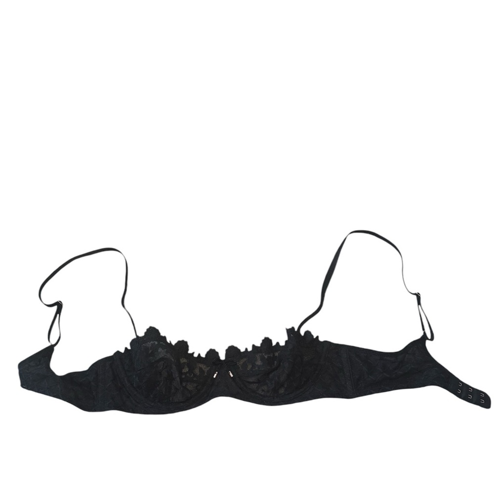32B black lace Savage x Fenty balconette